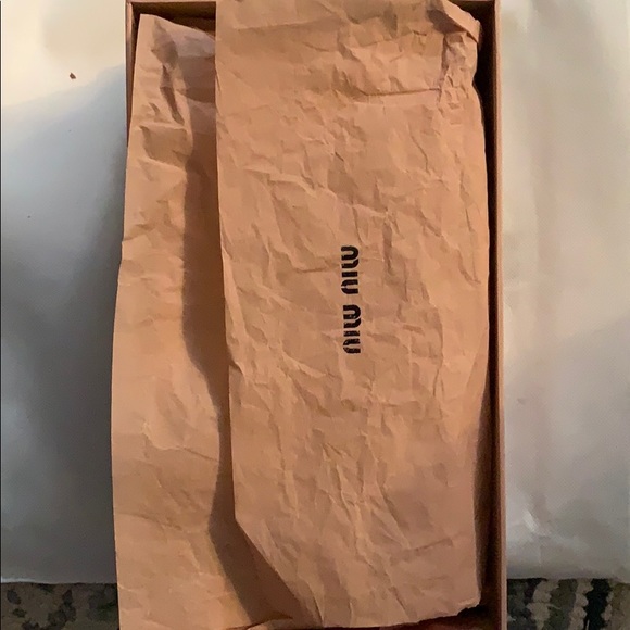 MIU MIU Patent Leather Bow Accents Ballet Flats! - Picture 11 of 12